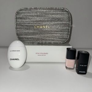 SOLD CHANEL STAY POLISHED HOLIDAY POUCH 2022